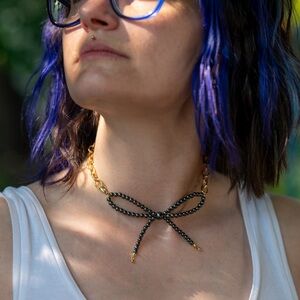 Beaded Bow tie Chocker Necklace - gunmetal